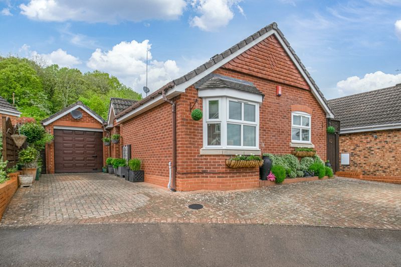 Bungalows for sale in Redditch | AP Morgan Estate Agents