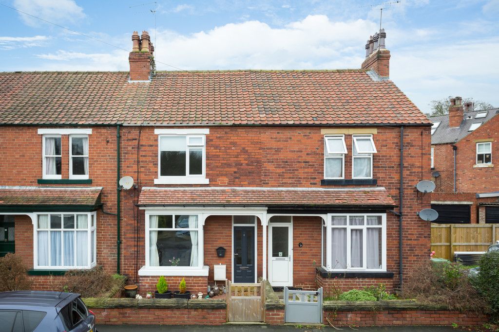 2 bed house for sale in Stutton Road, Tadcaster, LS24