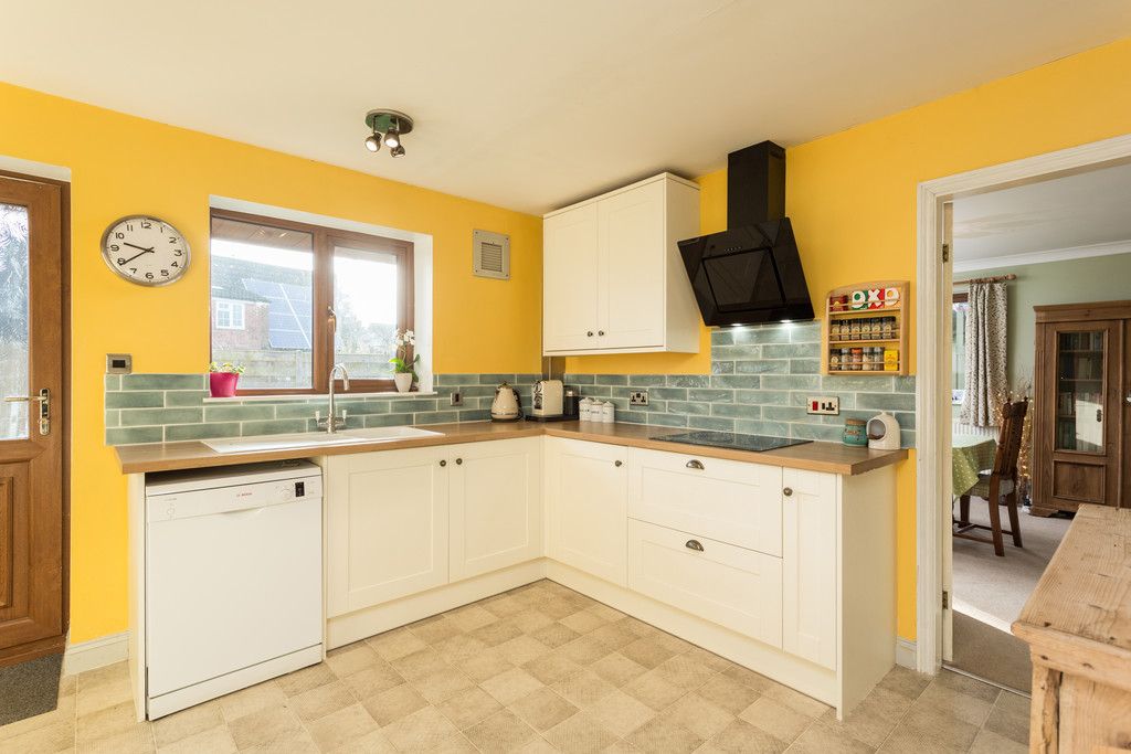 4 bed house for sale in The Orchard, Tholthorpe, York  - Property Image 11