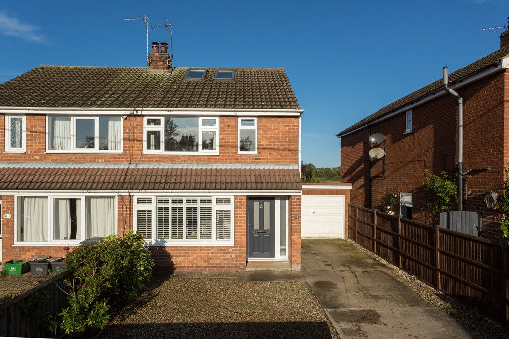 3 bed house for sale in Drome Road, Copmanthorpe, YO23
