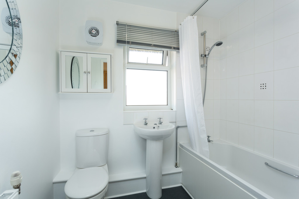 1 bed flat for sale in Morritt Close, York  - Property Image 4