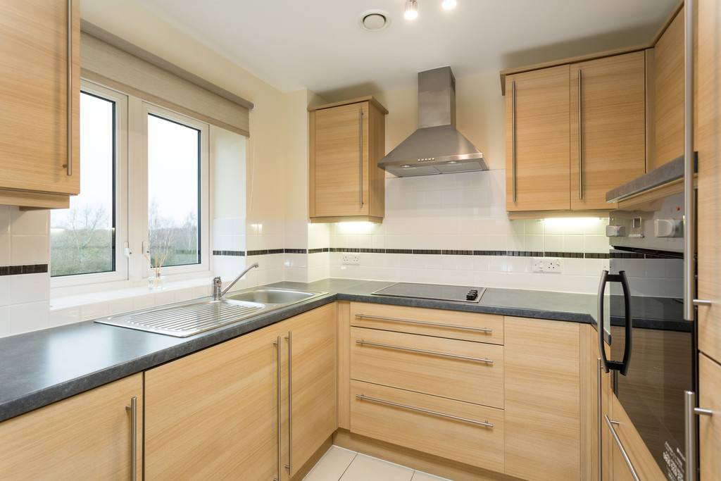 1 bed flat for sale in Smithson Court, Top Lane, Copmanthorpe, York 2
