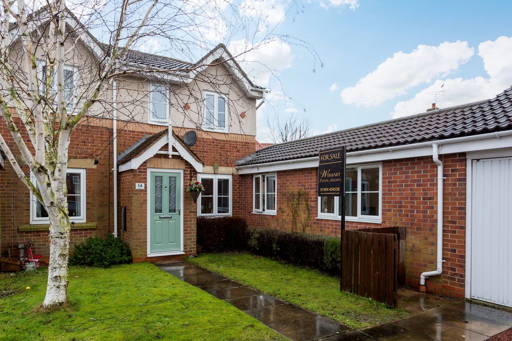 3 bed house for sale in The Meadows, Riccall, York, YO19