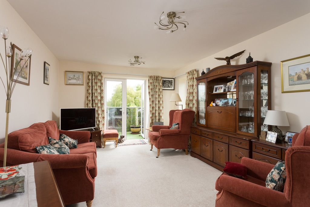 2 bed flat for sale in Smithson Court, Top Lane, Copmanthorpe  - Property Image 2