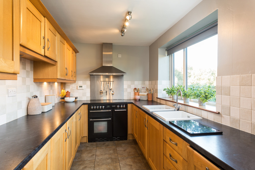 5 bed house for sale in Chapel House, Marsh Lane, Bolton Percy, York   - Property Image 14