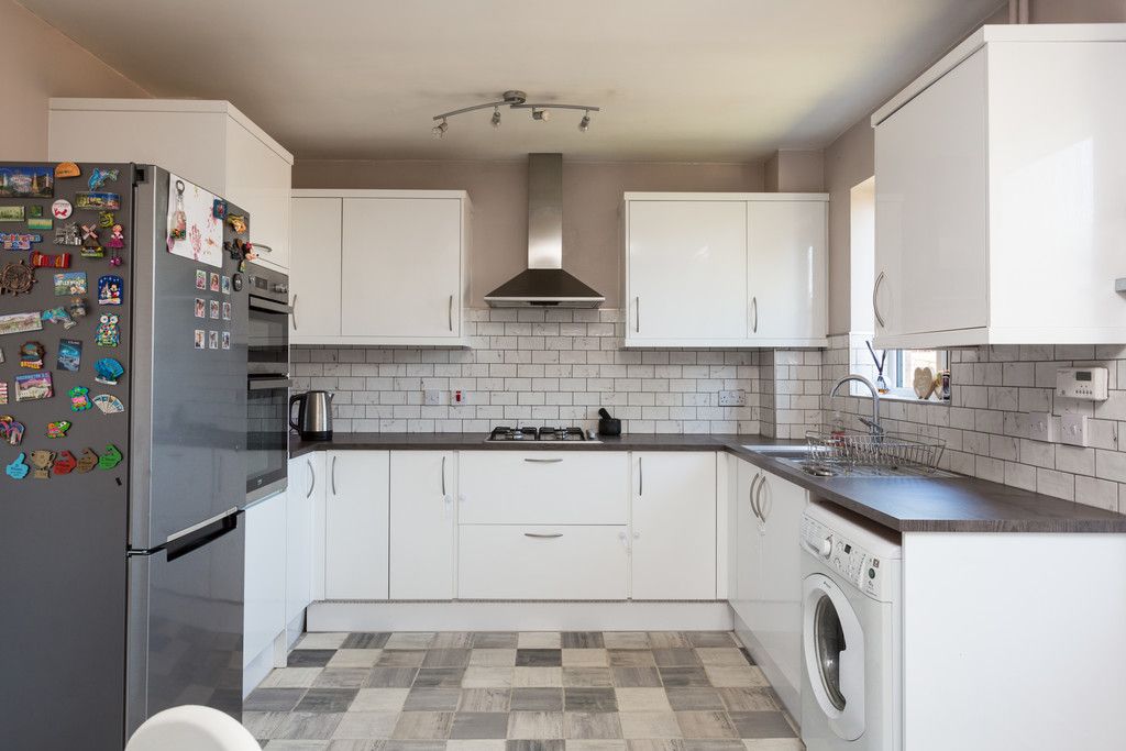 3 bed house for sale in Moorland Gardens, Copmanthorpe, York  - Property Image 2