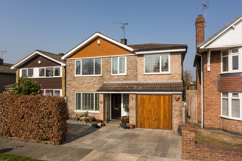 4 bed house for sale in Hull Road, York  - Property Image 3