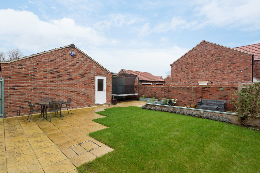 4 bed house for sale in Squadron Close, Church Fenton, Tadcaster 10