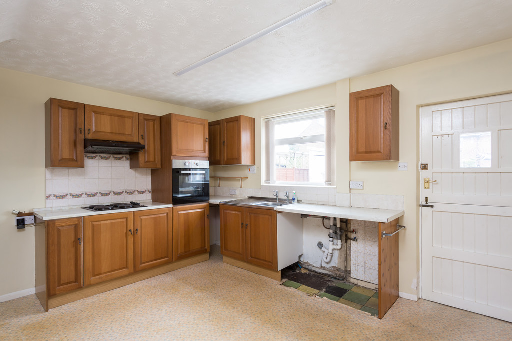 3 bed house for sale in Field Drive, Tadcaster  - Property Image 3