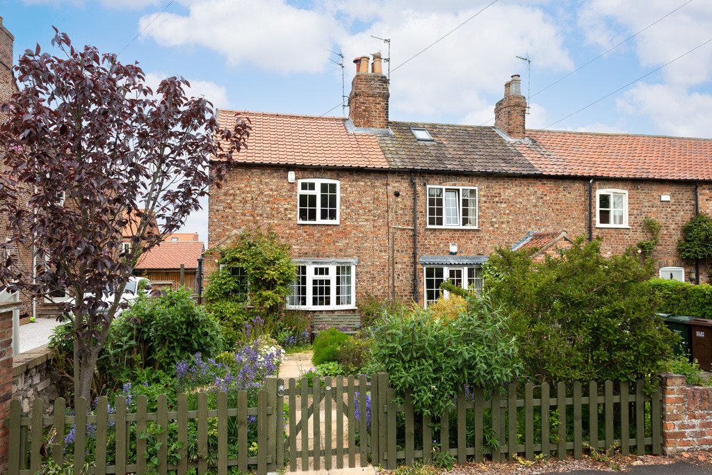 2 bed house for sale in Main Street, Bilbrough, YO23