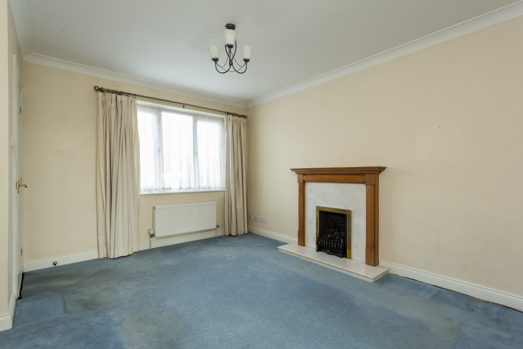 3 bed house for sale in Moorland Gardens, Copmanthorpe  - Property Image 2