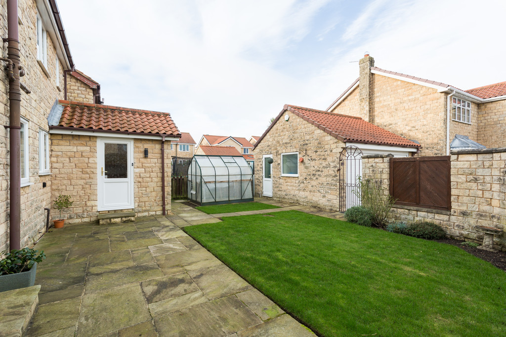 4 bed house for sale in Turnpike Road, Tadcaster  - Property Image 13