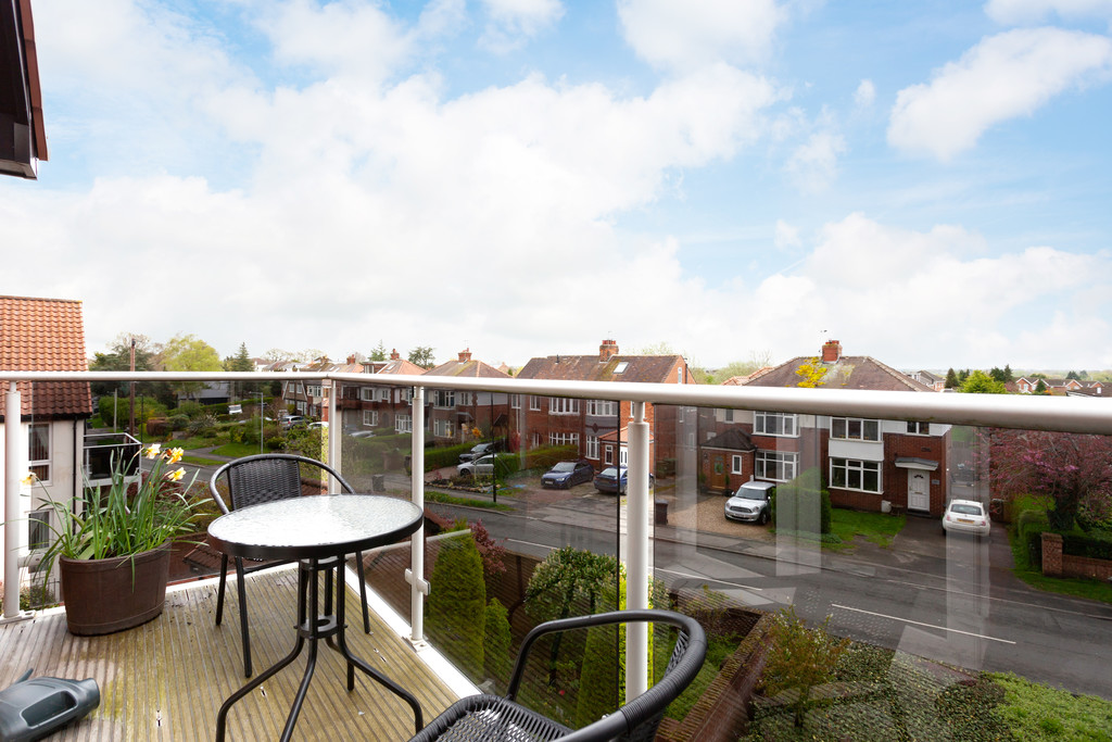 2 bed flat for sale in Smithson Court, Top Lane, Copmanthorpe  - Property Image 3