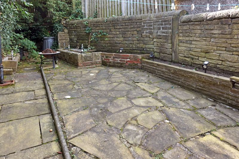 1 bed house for sale in Keighley Road 10