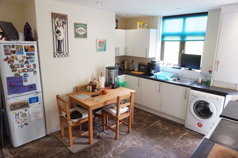 2 bed house for sale in Exeter Street 10