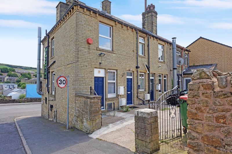 3 bed house for sale in Ovenden Road, HX3