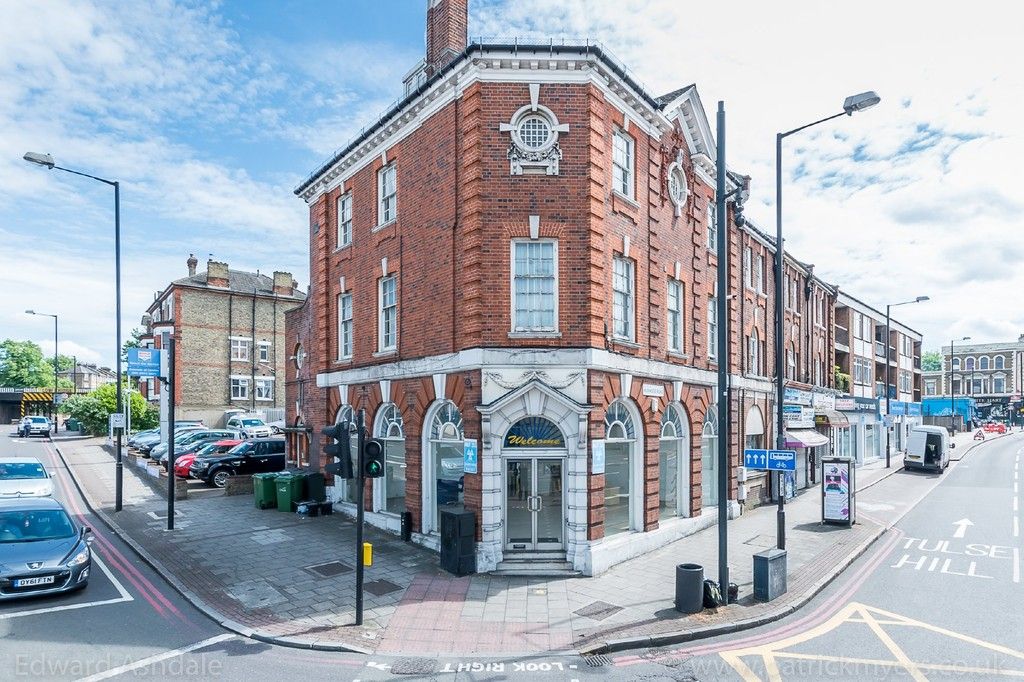 Flat to rent in Norwood Road, Tulse Hill, London 6