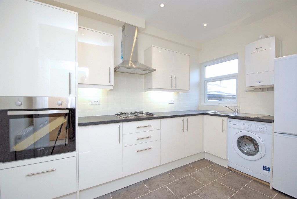 1 bed flat to rent in Beckenham Lane, Bromley, BR2