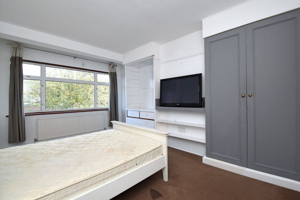 3 bed house to rent in Braemar Gardens 5