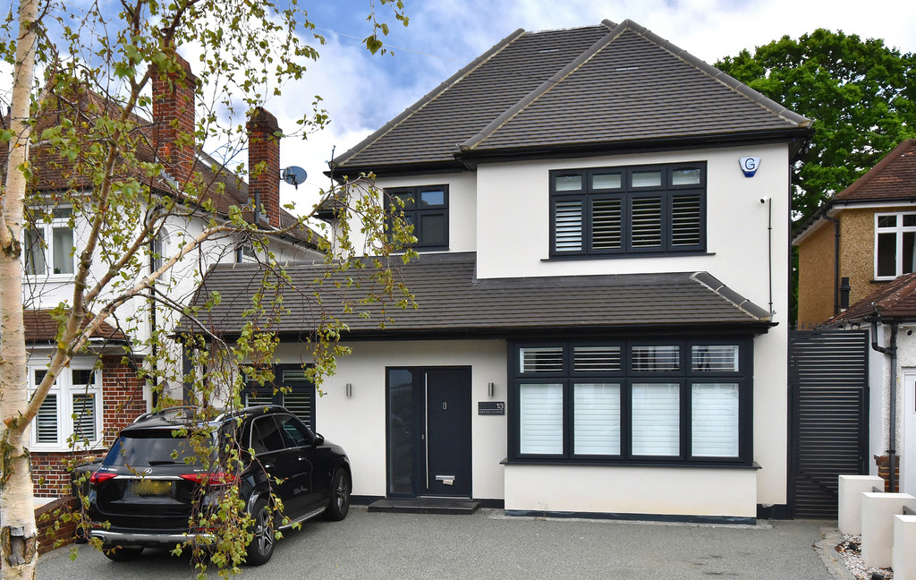 5 bed house for sale in Hayes Chase, West Wickham, BR4
