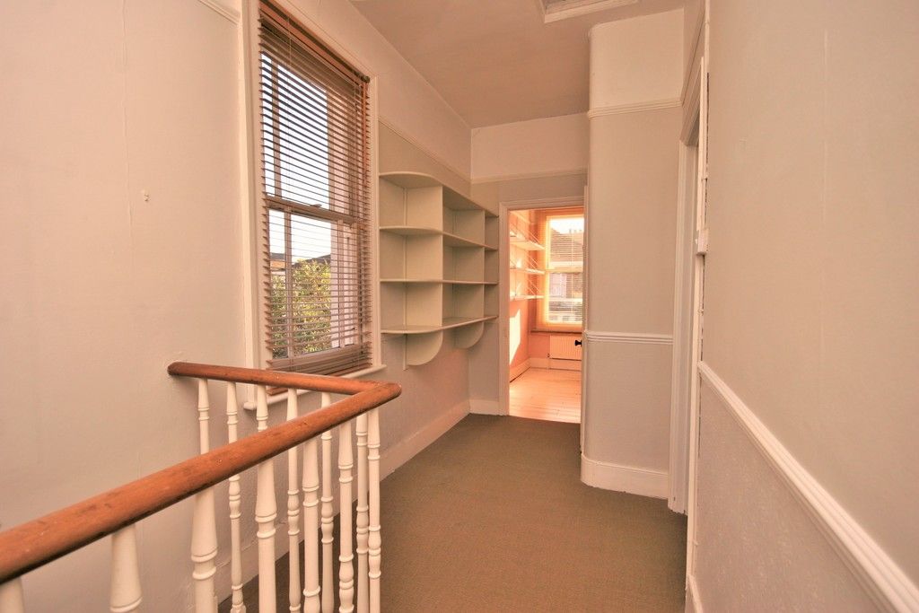 4 bed house to rent in Lampmead Road, London 12