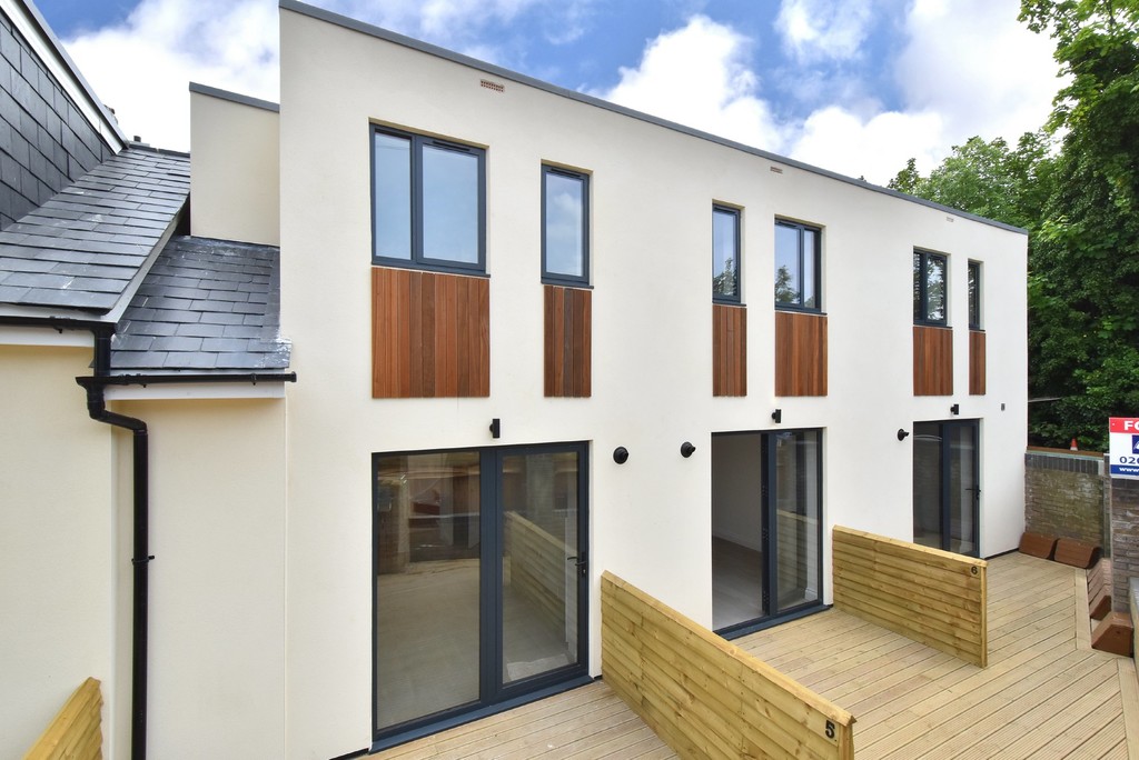 1 bed flat to rent in Page Heath Villas, Bromley, BR1