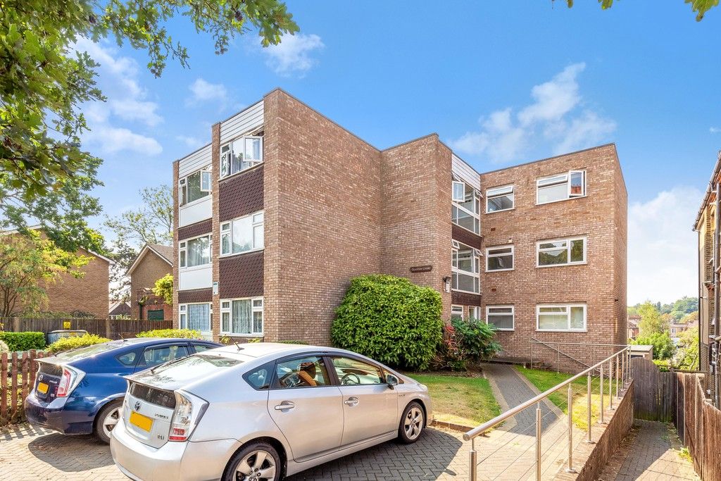 1 bed flat for sale in Farnaby Road, Shortlands, BR1