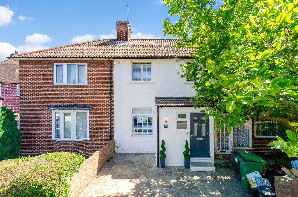 3 bed house for sale in Ravensworth Road, SE9