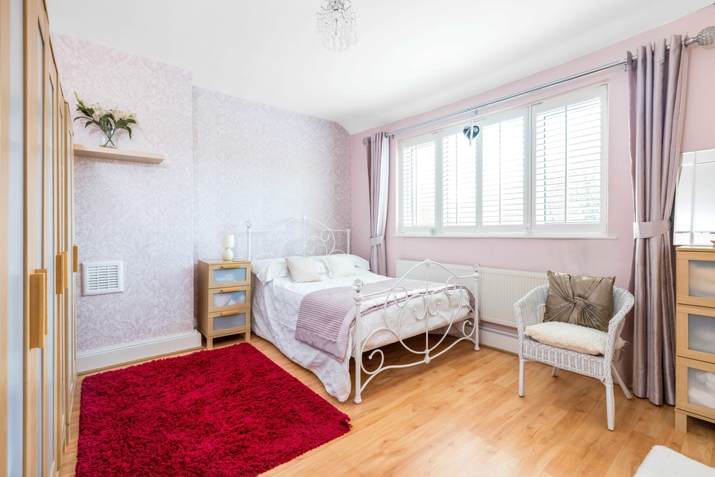 3 bed house for sale in McCall Crescent 8