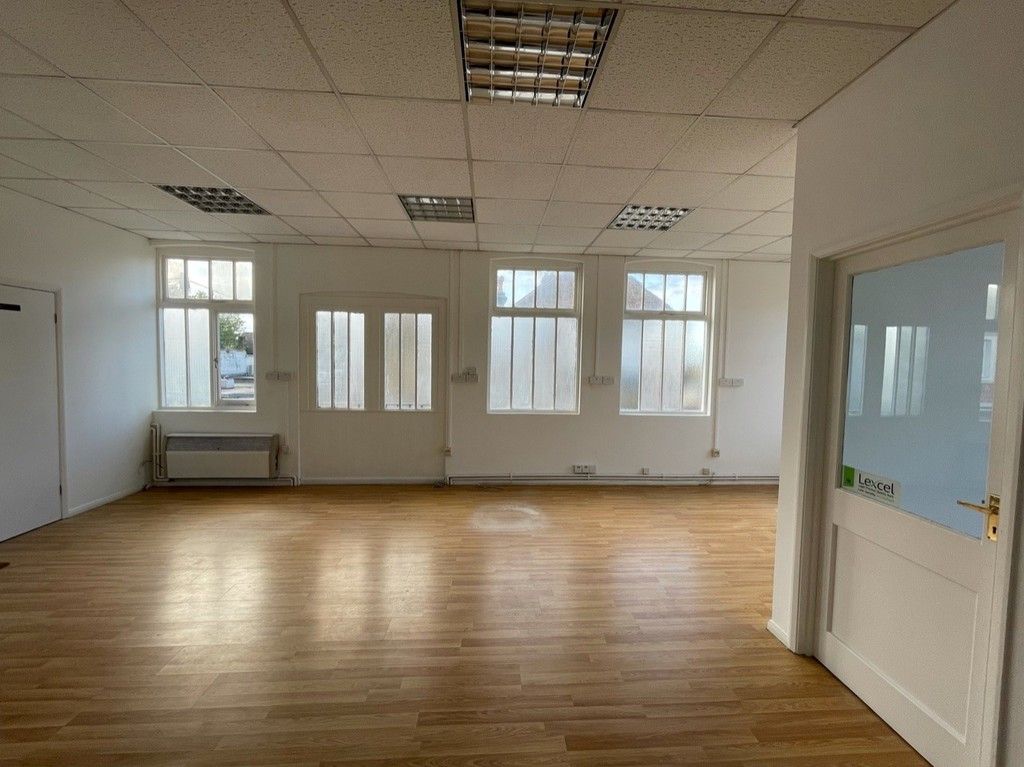 to rent 2