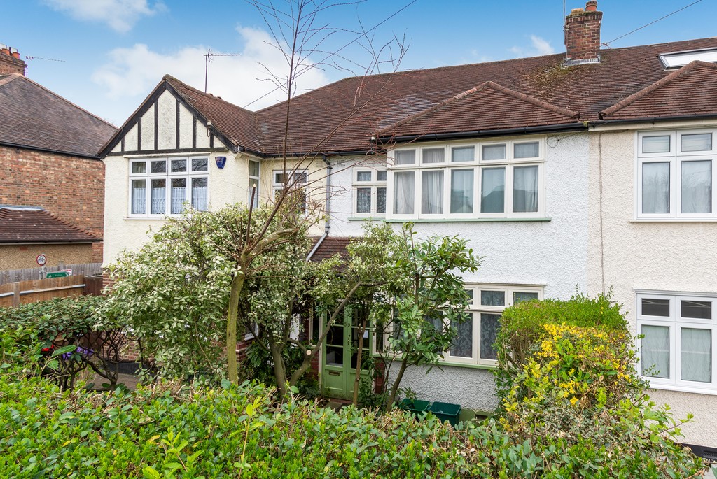3 bed house for sale in Queen Anne Avenue, Bromley, BR2