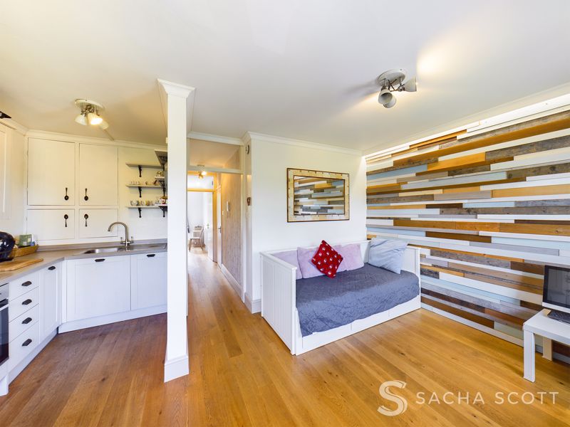 1 bed flat for sale in Kingston Road 3