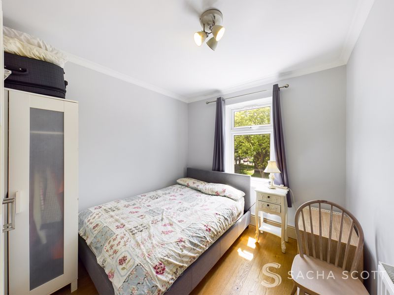 1 bed flat for sale in Kingston Road 7