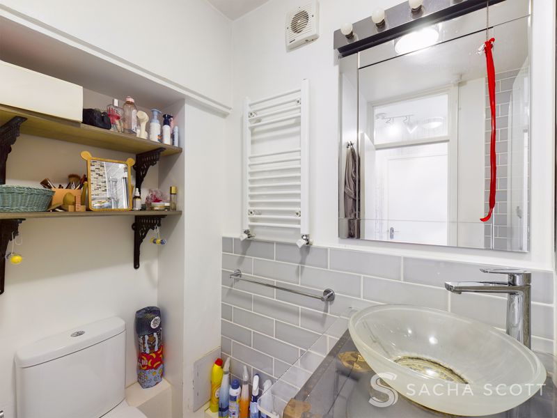 1 bed flat for sale in Kingston Road  - Property Image 10