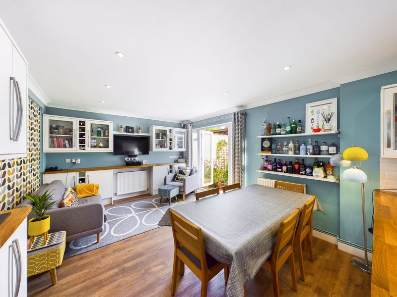 4 bed house for sale in Parsonsfield Road 5