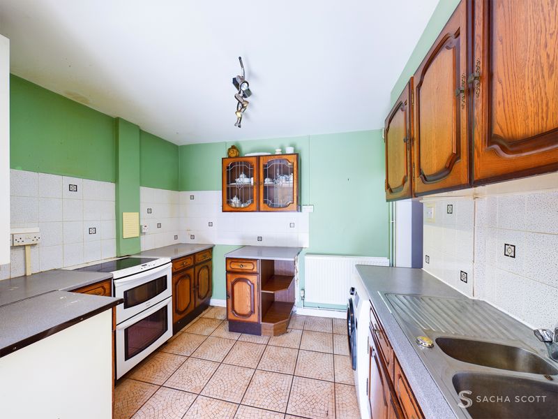 2 bed house for sale in Middleton Road 4