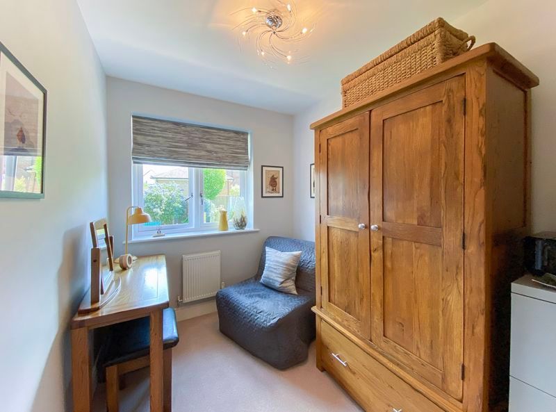 4 bed house for sale in Hornbeam Close 13