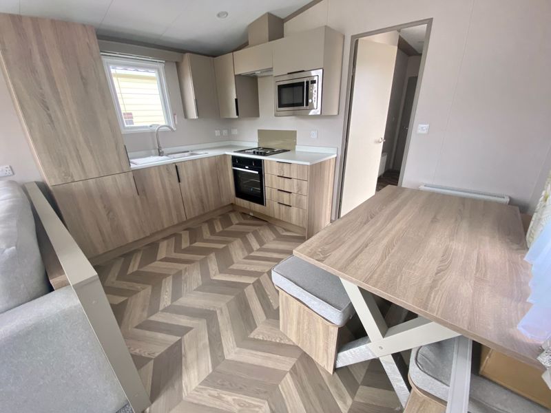 3 bed  for sale in Warners Lane 2