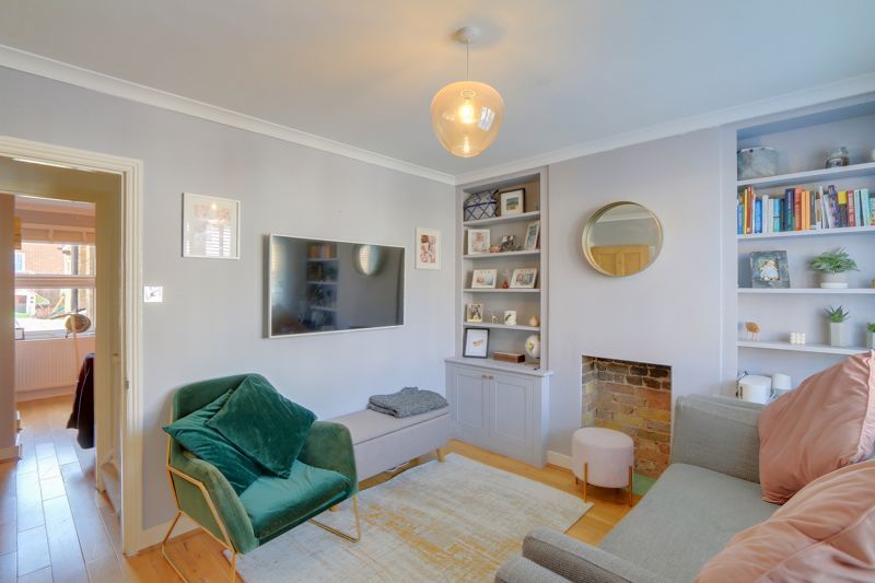 3 bed house for sale in Middle Lane  - Property Image 3