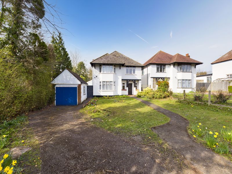 4 bed house for sale in Nork Way  - Property Image 1