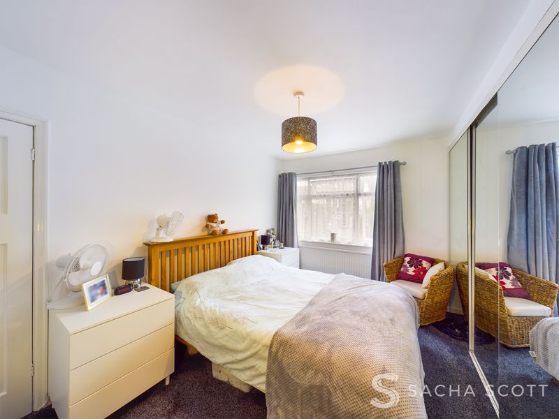 3 bed house for sale in Ruden Way  - Property Image 11