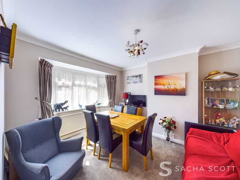 3 bed house for sale in Ruden Way 4