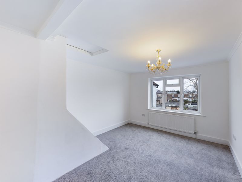 2 bed house for sale in Collingwood Road  - Property Image 8