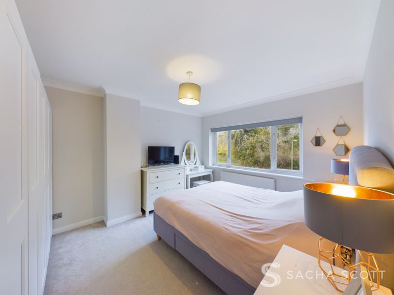 3 bed house for sale in Woodmansterne Street 11
