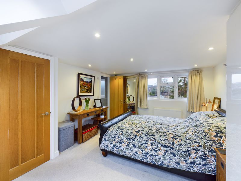 4 bed house for sale in Orchard Gardens  - Property Image 10