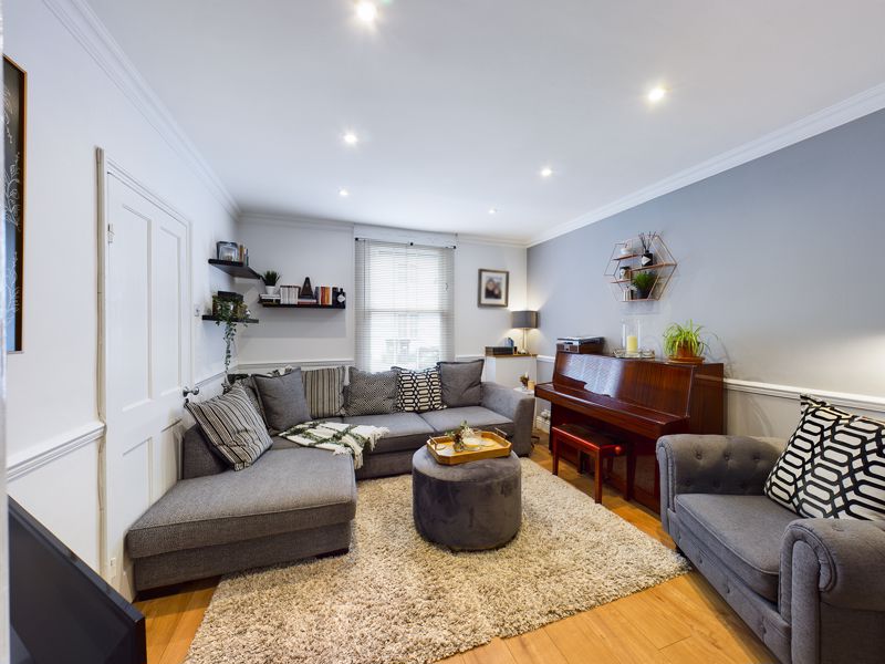 2 bed house for sale in Adelphi Road  - Property Image 2