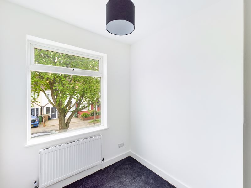 4 bed house to rent in Rosehill Avenue  - Property Image 13