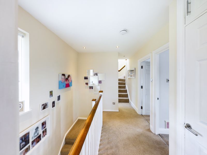 4 bed house for sale in Parkwood Road  - Property Image 20