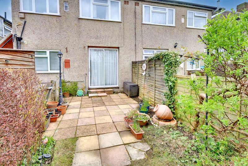 2 bed  for sale in Green Wrythe Lane 14