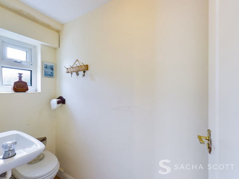 3 bed house for sale in Longfellow Road  - Property Image 10